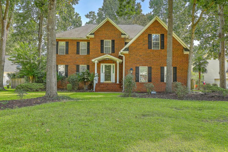 109 Haleswood Cir, Goose Creek, SC 29445