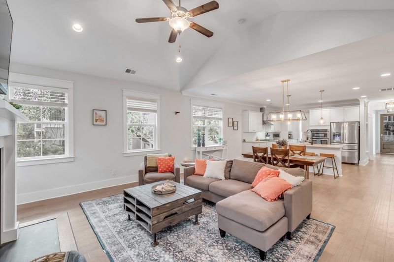 115 Wando Reach Dr, Charleston, SC 29492