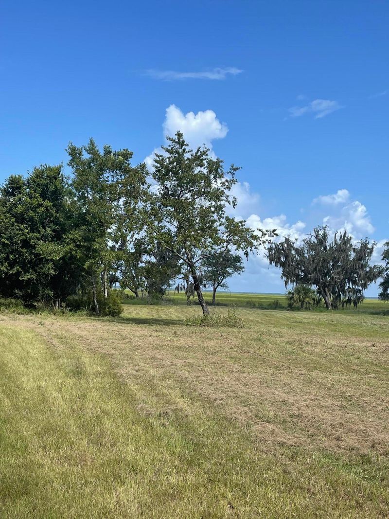 0 Hopkins Pl, Edisto Island, SC 29438