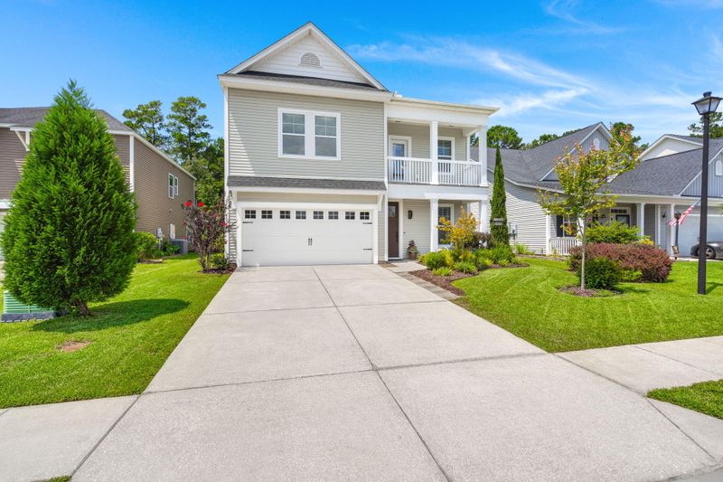 527 Foxbank Plantation Blvd, Moncks Corner, SC 29461