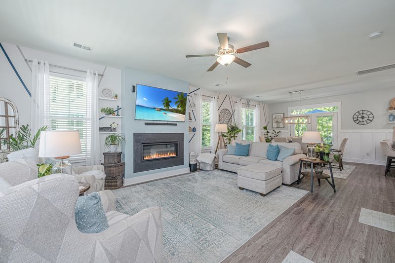 1295 Misty Grass Ct, Mount Pleasant, SC 29466