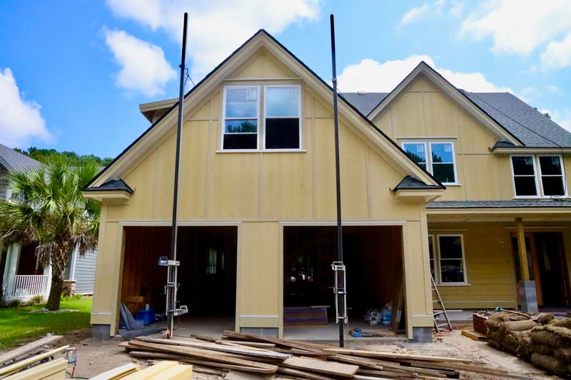 1010 Theodore Rd, Awendaw, SC 29429