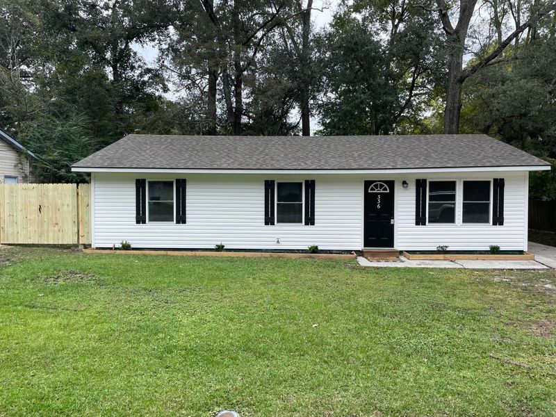 336 Anita Dr, Goose Creek, SC 29445