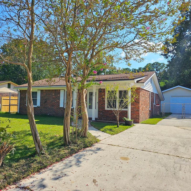 130 Dorchester Manor Blvd, North Charleston, SC 29420