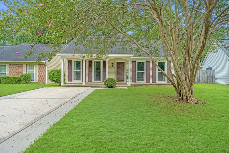 122 Alston Cir, Goose Creek, SC 29445