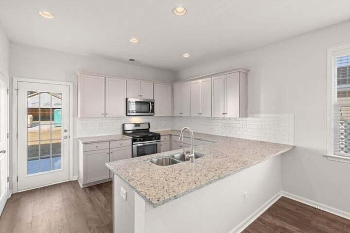 3902 Datchet Rd, North Charleston, SC 29420