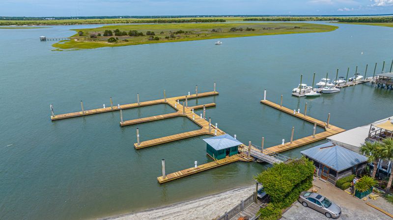101 Palm Blvd #A5, Isle Of Palms, SC 29451