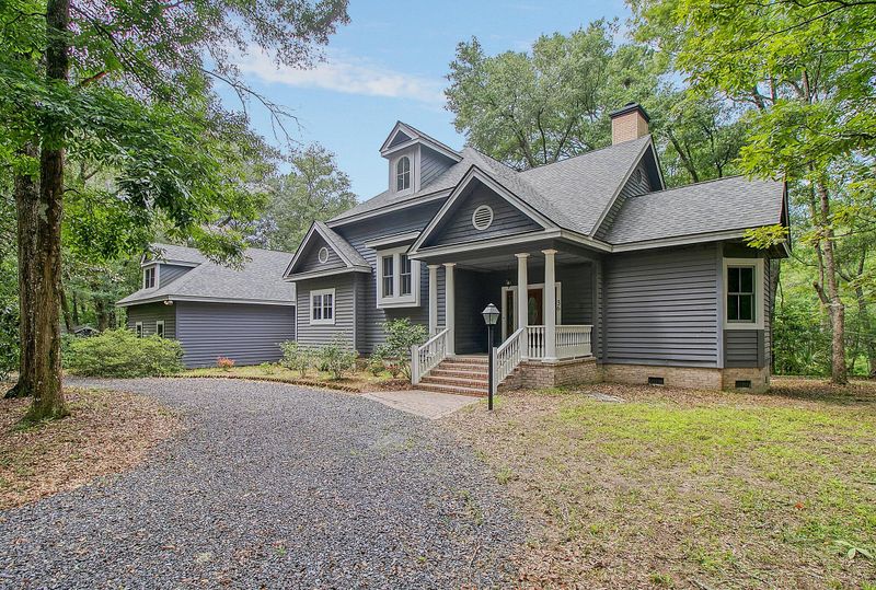 36 Middleton Oaks Rd, Charleston, SC 29414