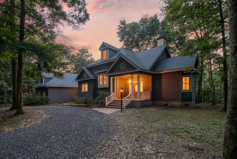 36 Middleton Oaks Rd, Charleston, SC 29414