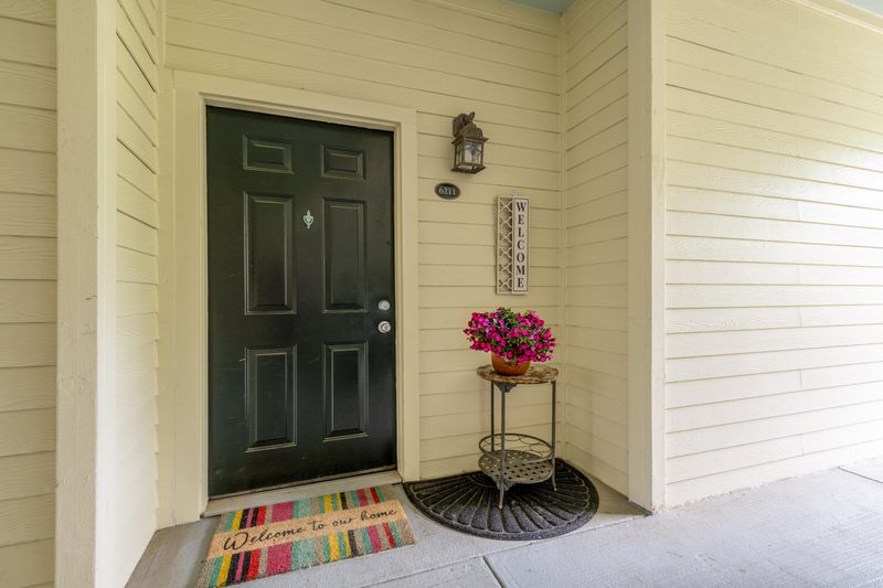 130 River Landing Dr #6211, Daniel Island, SC 29492