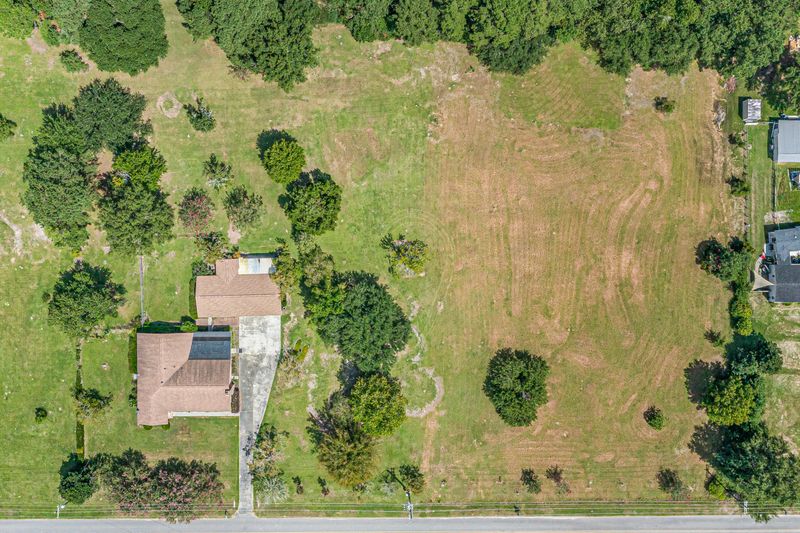 211 Elrod Dr, Goose Creek, SC 29445