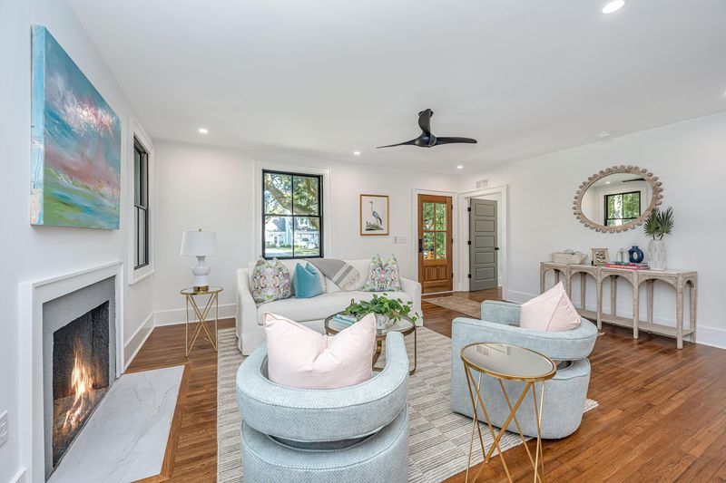 47 Stocker Dr, Charleston, SC 29407