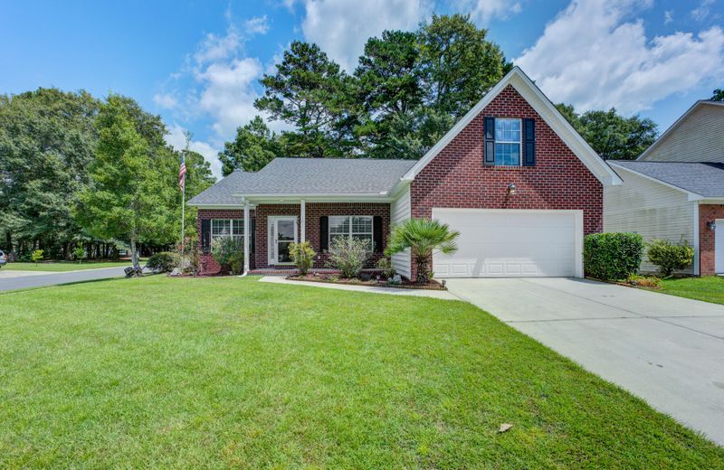 101 Melanie Ln, Summerville, SC 29485