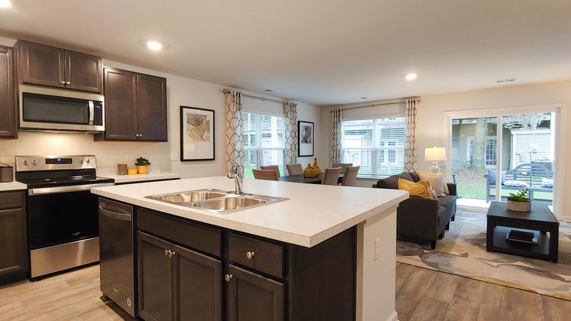 222 Cozy Brook Ct, Summerville, SC 29486
