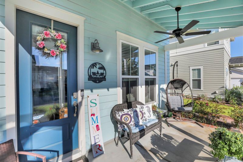 573 Cross Park Ln, Summerville, SC 29486