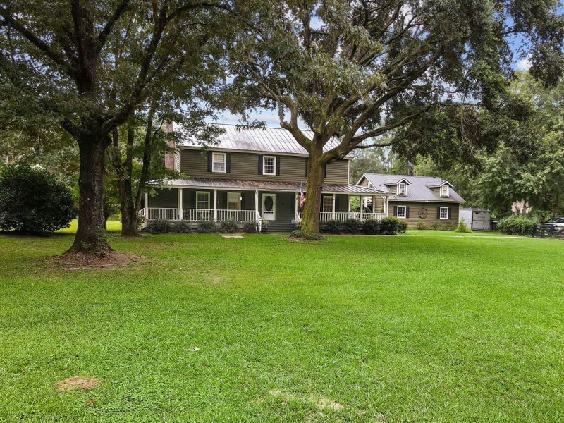 6415 The Home Pl, Awendaw, SC 29429