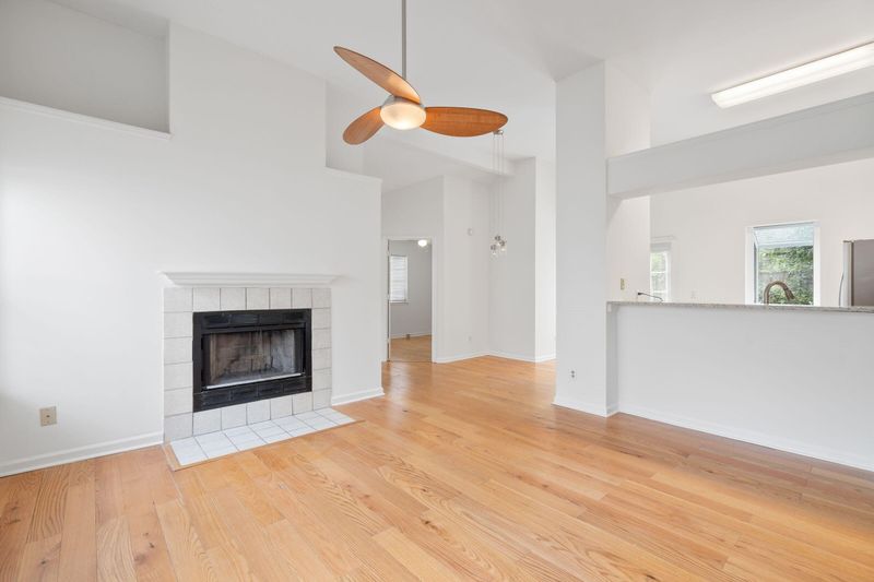1106 Secessionville Rd, Charleston, SC 29412