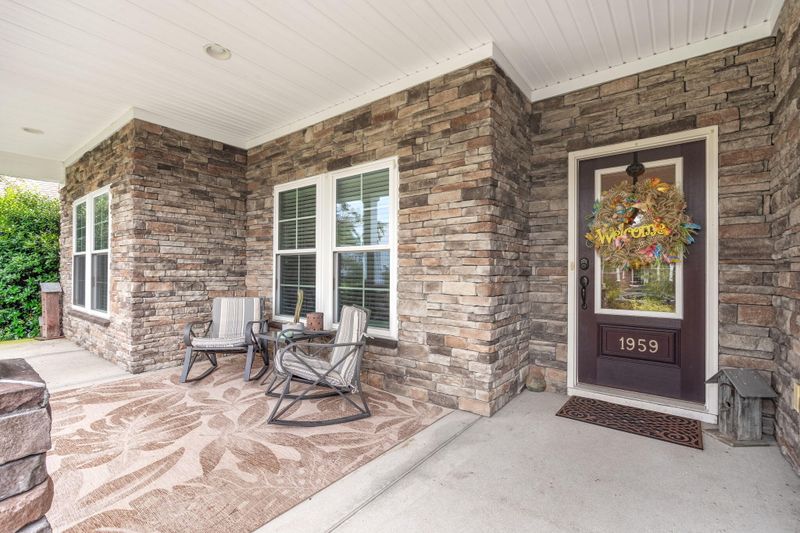 1959 Wild Indigo Way, Hanahan, SC 29410