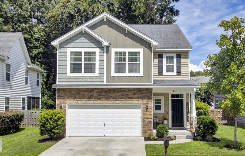 1912 Chestnut Oak Ln, Charleston, SC 29414