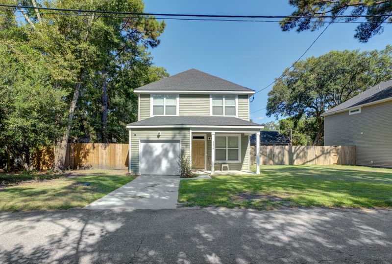 5576 Mole Ln, North Charleston, SC 29406