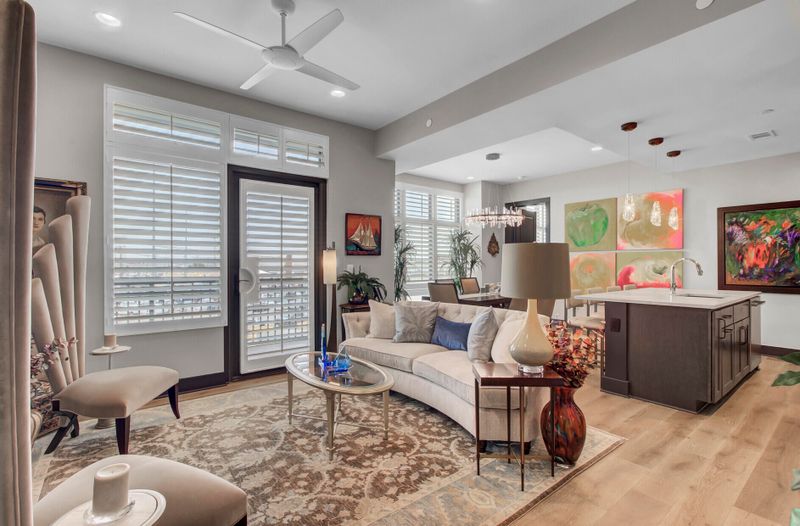5 Gadsdenboro St #307, Charleston, SC 29401