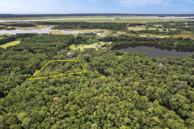 3842 Gnarled Oaks Ln, Johns Island, SC 29455