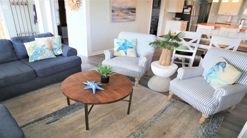 715 Palmetto Blvd, Edisto Island, SC 29438
