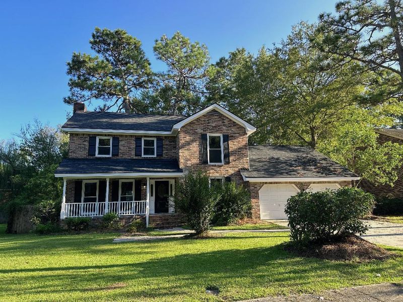 104 Thrush Ln, Summerville, SC 29485