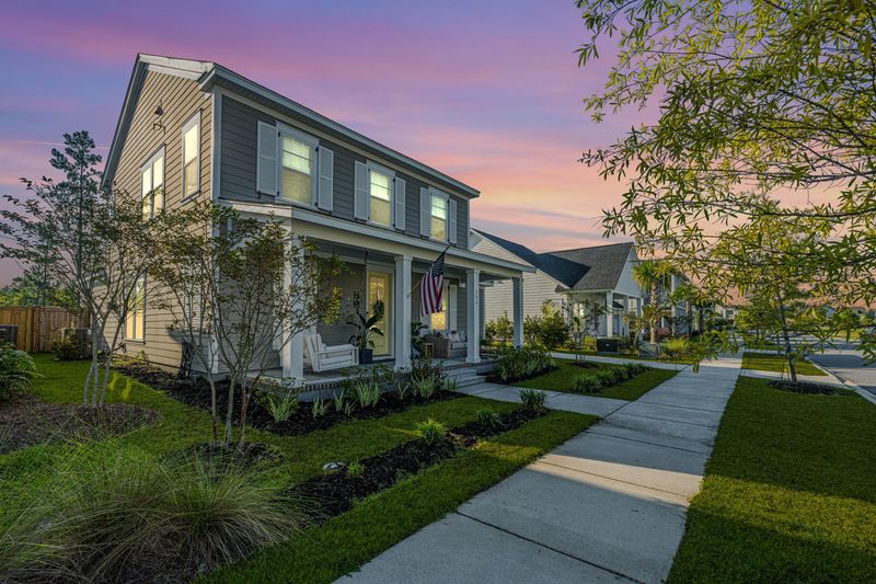 196 Winding Branch Dr, Summerville, SC 29486