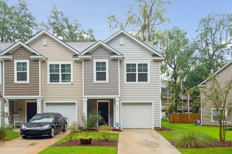 4599 Palm View Cir, North Charleston, SC 29418