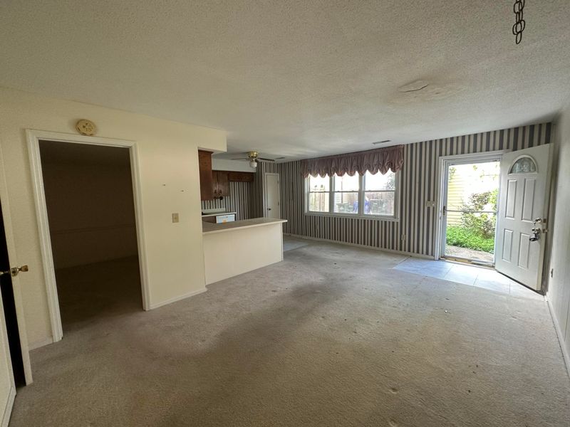 2922 Cathedral Ln, Charleston, SC 29414