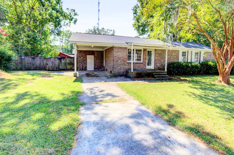 1862 Hazelwood Dr, Charleston, SC 29407