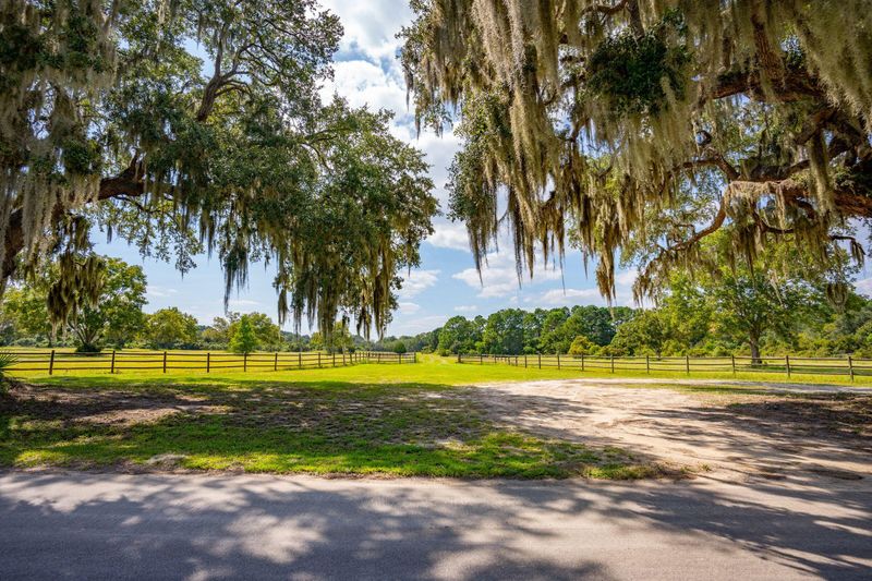 4708 Gibson Rd, Meggett, SC 29449