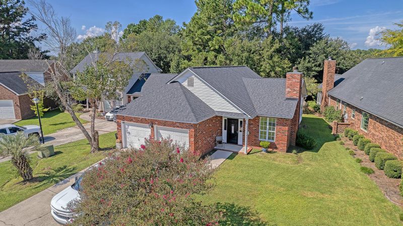 1315 Lark Ln, Hanahan, SC 29410