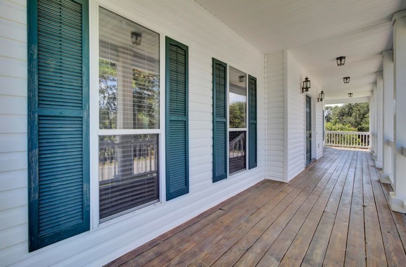 1399 Black River Dr, Mount Pleasant, SC 29466