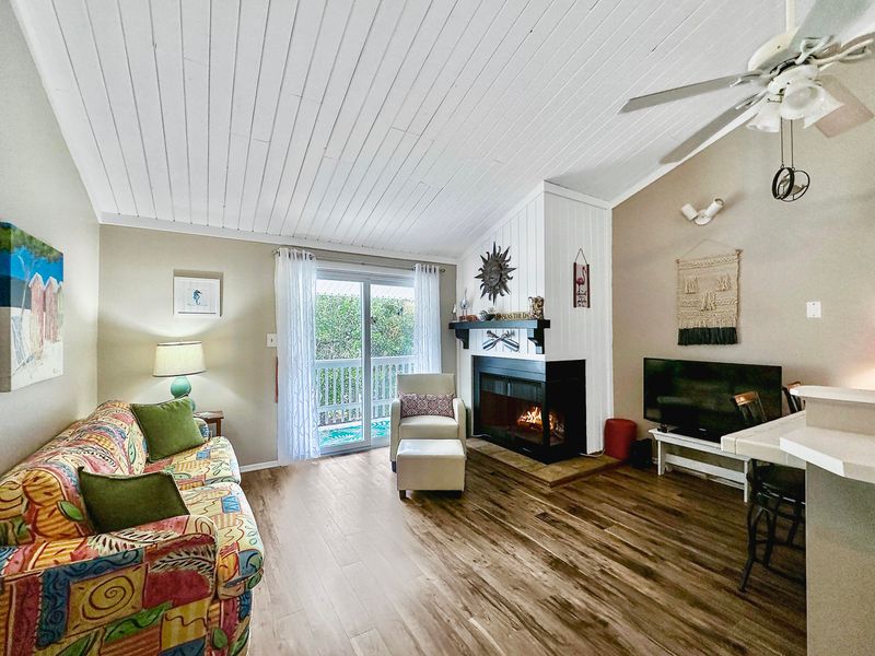 267 Driftwood Ln, Edisto Island, SC 29438