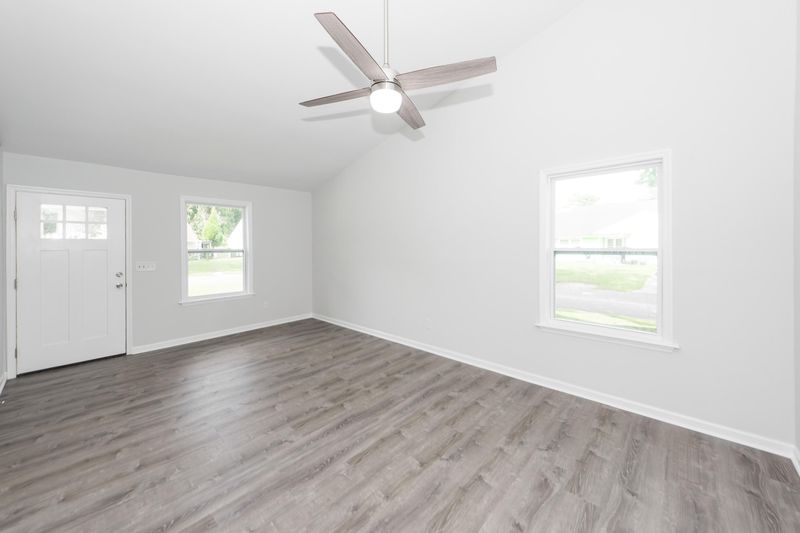105 Lancashire Rd, Summerville, SC 29486