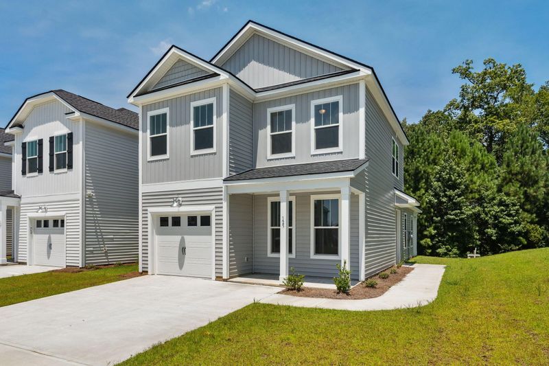 125 Hawthorne Landing Dr, Goose Creek, SC 29445