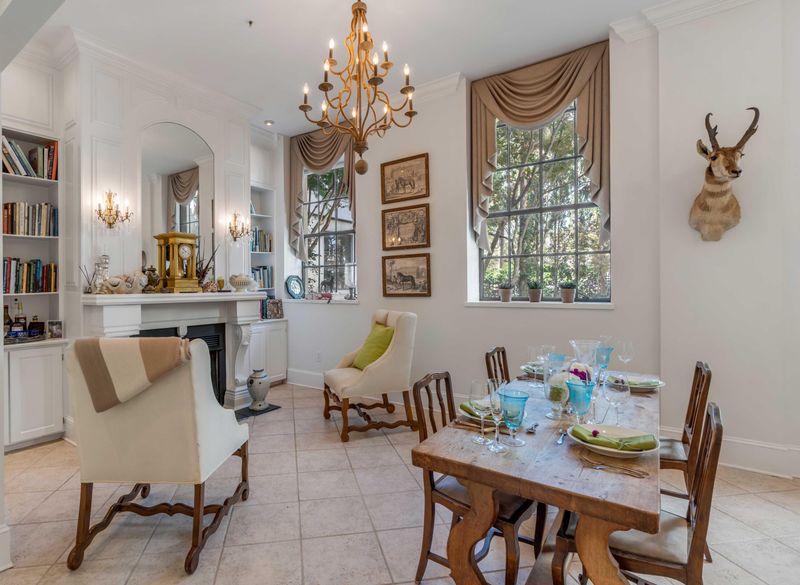3 Chisolm St #104, Charleston, SC 29401