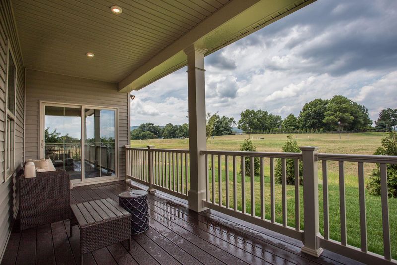 820 Awendaw Lakes Blvd, Awendaw, SC 29429