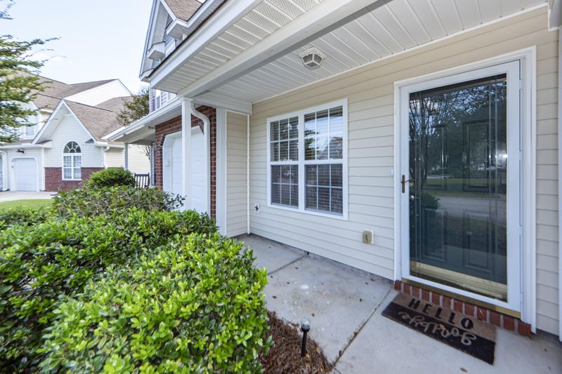 802 Poplar Grove Pl, Summerville, SC 29483