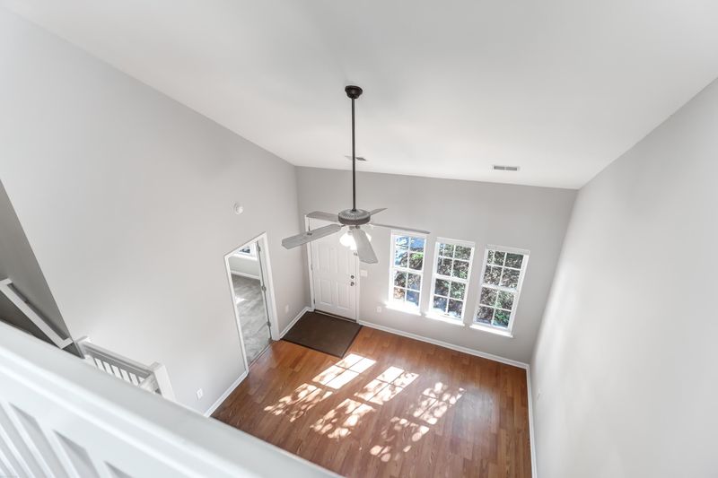 100 Yellow Hawthorn Cir, Summerville, SC 29483