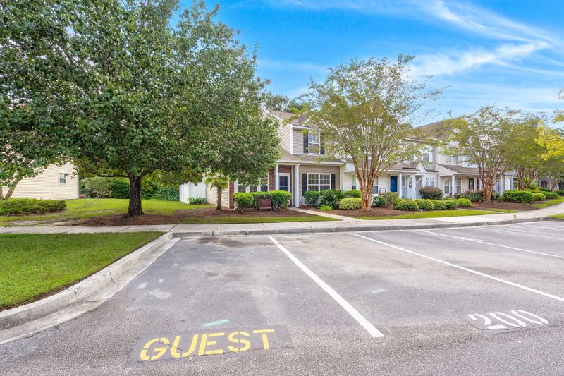 200 Elm Hall Cir, Summerville, SC 29483