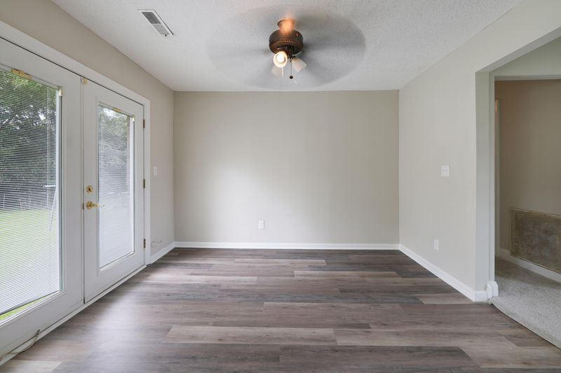 608 E 3rd North St, Summerville, SC 29485