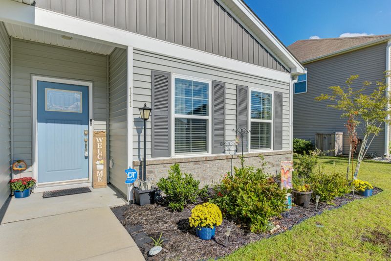 111 Lilly Grace Ln, Goose Creek, SC 29445