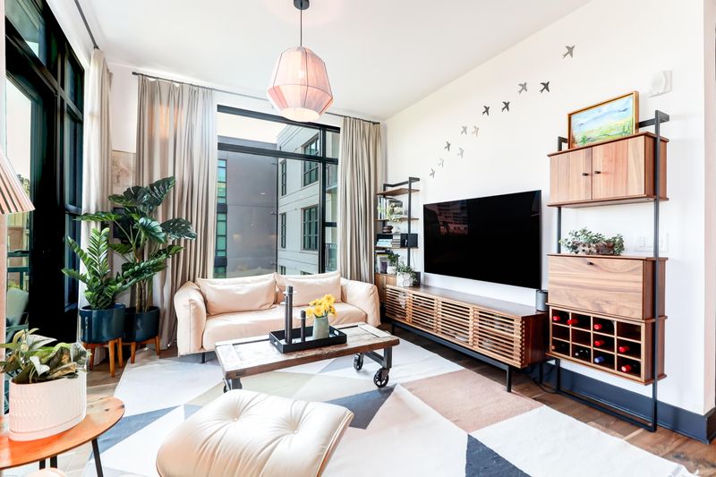 5 Gadsdenboro St #419, Charleston, SC 29401