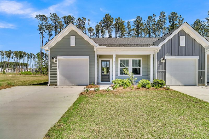 813 Descartes St, Summerville, SC 29486