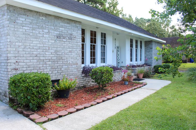 8158 Poplar Ridge Rd, North Charleston, SC 29406