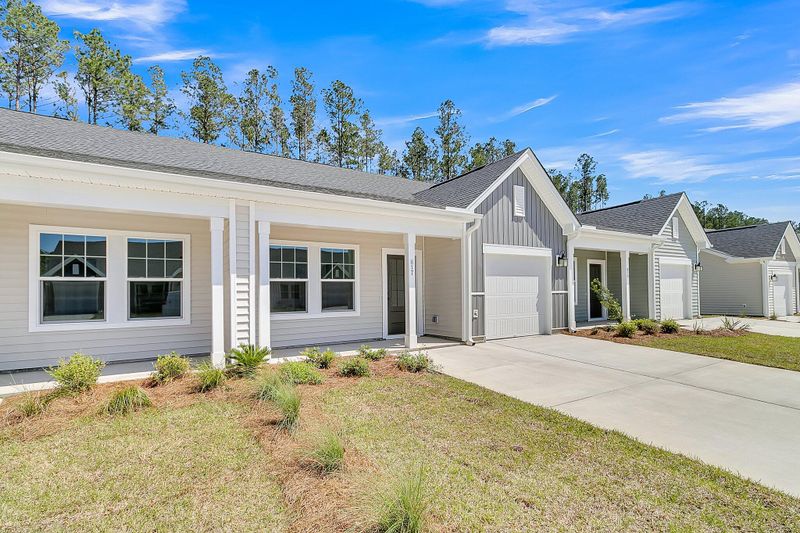 817 Descartes St, Summerville, SC 29486
