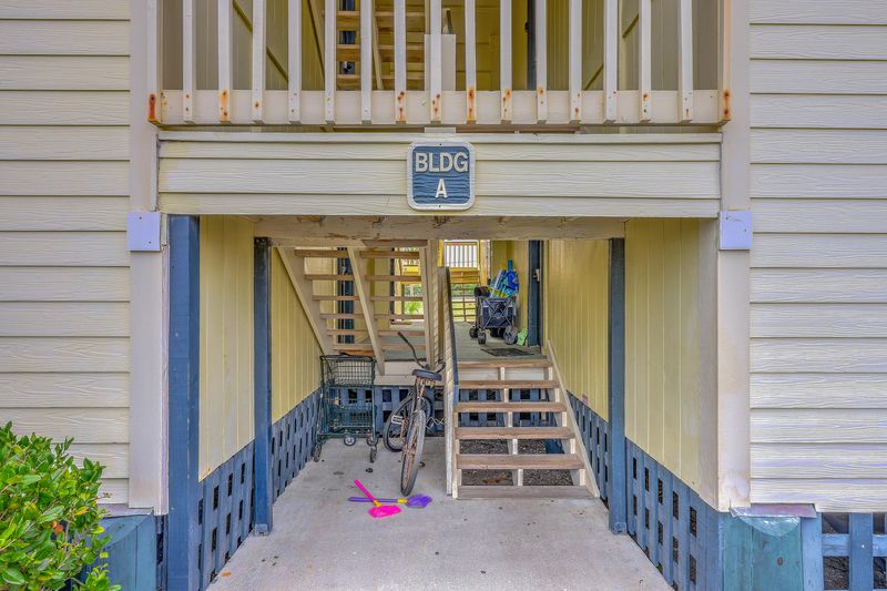 1400 Ocean Blvd #204a, Isle Of Palms, SC 29451